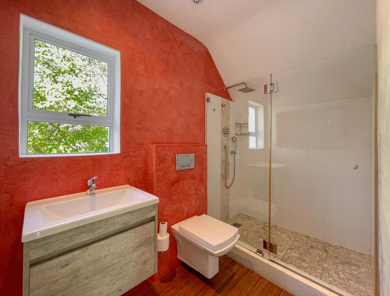 To Let 4 Bedroom Property for Rent in Hout Bay Western Cape